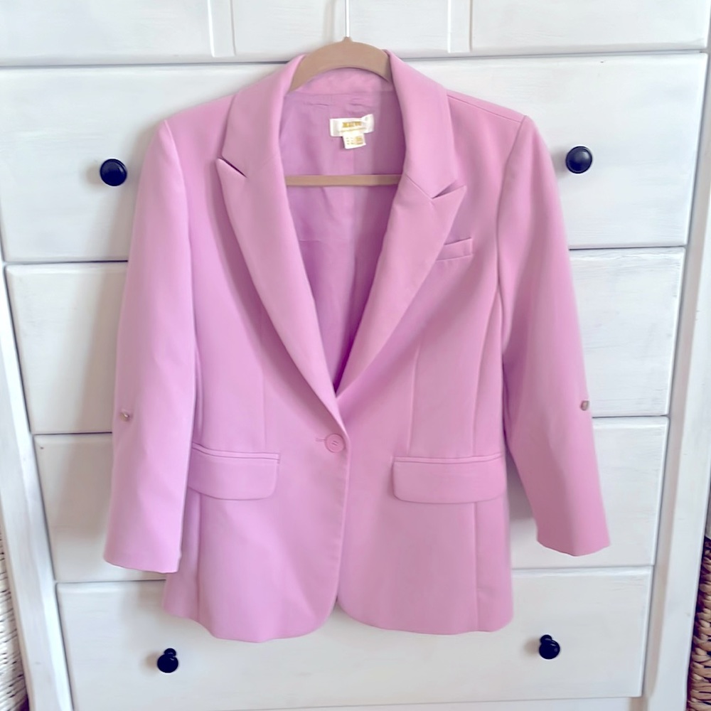 Pink blazer - Picture 1 of 3
